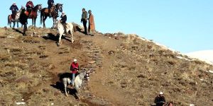 Erzurum'da Atlı Hafızlar, 485'inci 'Binbir Hatim'i Başlattı