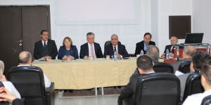 Rektör Çomaklı, birim ziyaretlerini ara vermeden sürdürüyor