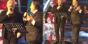 O Ses Türkiye yılbaşı özel bölümünde Cem Yılmaz ve Yılmaz Vural düeti