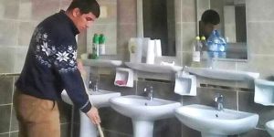 Tuvalet Temizleyen Milli Güreşçiyle İlgili Soruşturma Başlattı