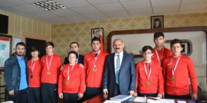Halterci Çocuklar Erzurum'u Temsil Edecek