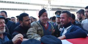 Oğluna sürpriz yapacakken şehit olduğu haberini aldı!