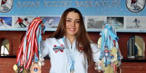 Erzurum'da O Bir Madalyakolik