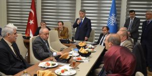 Başkan Bulutlar, okul müdürleriyle bir araya geldi