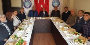 Rektör Çomaklı'dan Türk Eğitim Sen'e ziyaret