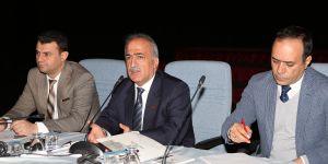 Rektör Çomaklı, Araştırma Görevlileriyle bir araya geldi