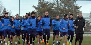 Dadaş, pusuya yattı