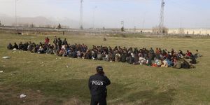 Erzurum'da 194 Kaçak Göçmen Yakalandı