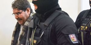 Fransa'dan Salih Müslim'e büyük şok! 3 saat kala heyetten çıkarıldı