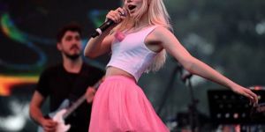 Aleyna Tilki parasını yönetecek
