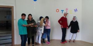 Hastanede Otizm Farkındalık Etkinliği