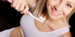 Gebelikte diş eti hastalıklarına dikkat