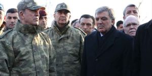 Başkent kulisi: Hulusi Akar-Abdullah Gül görüşmesinin nedeni belli oldu