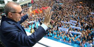 Cumhurbaşkanı Erdoğan'ın şarkısı ilk kez dinletildi
