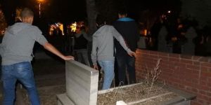 Mezarlıkta ağlayan kızın ailesi: Bu süreci izlerken kanımız dondu