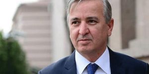 AK Parti'li Aydın Ünal, Cem Küçük'ü bombalayıp, torpil itirafıyla veda etti