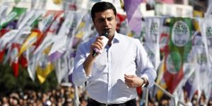 Demirtaş sosyal medyadan miting yaptı