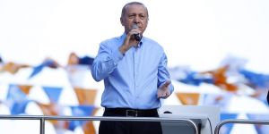 Cumhurbaşkanı Erdoğan AK Partilileri böyle uyardı: Bizi zora sokar
