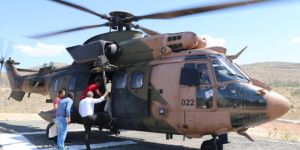 Oy pusulaları askeri helikopterle taşındı