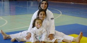 Erzurum'da Judocu Anne ve Kızları
