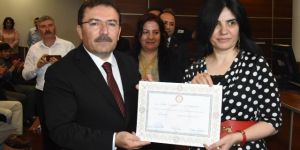 AK Partililer mazbatalarını aldı
