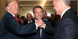 Erdoğan Trump'la bir günde üç kez sohbet etti