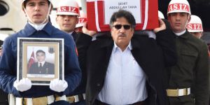 KHK ile İhraç Edilen Afrin Şehidinin Babası Göreve İade Edildi