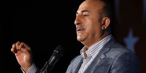 Dışişleri Bakanı Çavuşoğlu: Müzakere ile çözeceğiz
