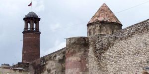 Erzurum'da 844 yıllık "Tepsi Minare" restore edilecek