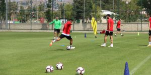 B.B. Erzurumspor Atiker Konyaspor maçı hazırlıklarını tamamladı