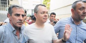 Eker'den Rahip Brunson açıklaması