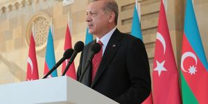 Cumhurbaşkanı Erdoğan Bakü'de! Ermenistan'a flaş mesaj