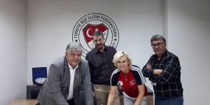 Anna ile resmi mukavele imzalandı