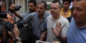 ABD'li rahip Brunson serbest mi bırakılacak? Tarih bile verdi