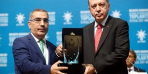 AK Partili isim 'Şov yapmaya gerek yok' deyip büyükşehir adaylığını açıkladı!