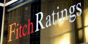 Fitch 20 Türk bankasının notunu indirdi