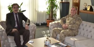Tümgeneral Hacıoğlu, Başkan Bulutlar'ı Ziyaret Etti