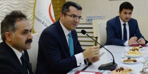Vali Memiş, İl Sağlık Müdürlüğü’nden brifing aldı