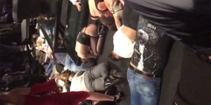 ŞİDDET İÇERİKLİ CİNSEL İLİŞKİ PARTİSİNE BASKIN!