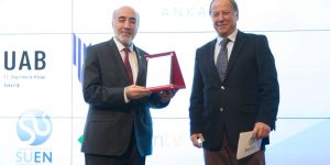 Büyükşehir’e “En iyi çevre ve altyapı yatırım ödülü”