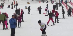 Hafta sonunu fırsat bilip Palandöken'e akın ettiler
