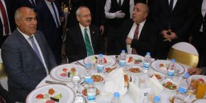 CHP Genel Başkanı Kılıçdaroğlu, STK temsilcileri ve muhtarlarla buluştu