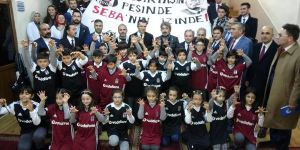 Erzurum'da Öğrencilere 800 Adet Beşiktaş Forması Dağıtıldı