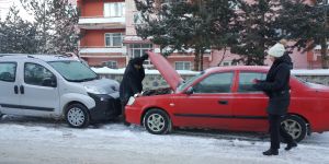 Erzurum buz tuttu: Eksi 23 derece