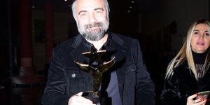 Rol arkadaşı menajeri oldu