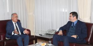 Erzurum Valisi Memiş’ten Rektör Çomaklı’ya iade-i ziyaret
