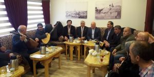 Engelliler türkülerle coştu