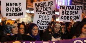 Taksim'deki tartışma yaratan görüntülere AK Partili isimden sert tepki