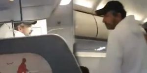 Uçakta Erkan Petekkaya krizi! Mustafa Uslu o anları anlattı
