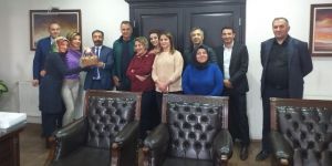 Baro Başkanına sürpriz doğum günü kutlaması